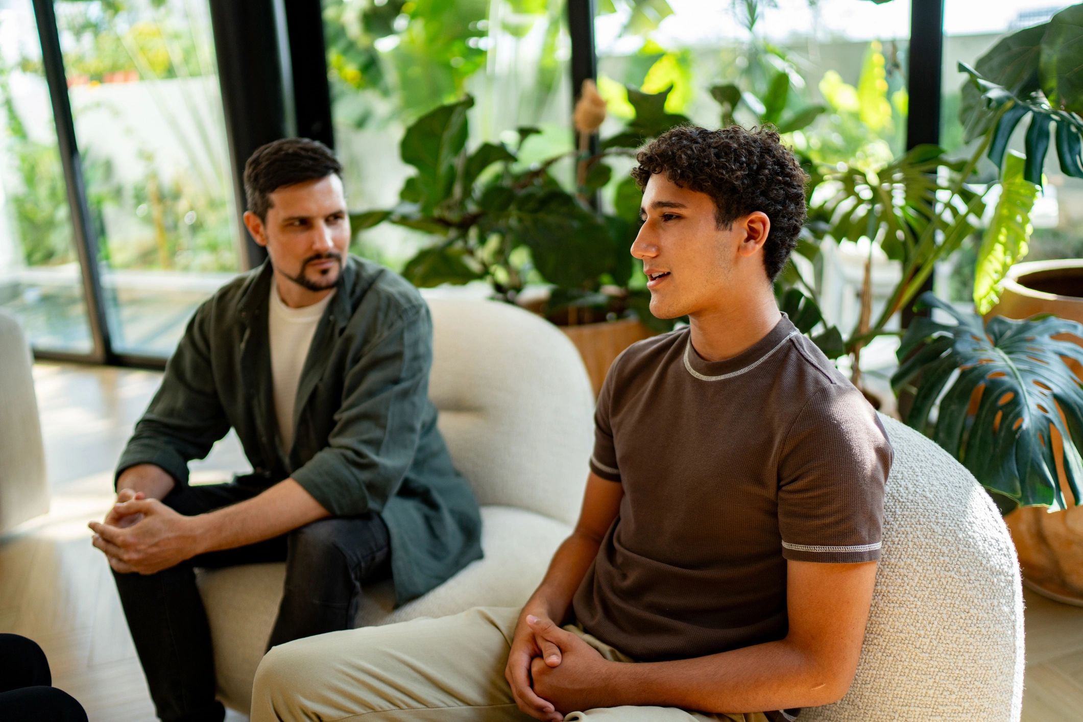 Supported conversation in a supervised setting